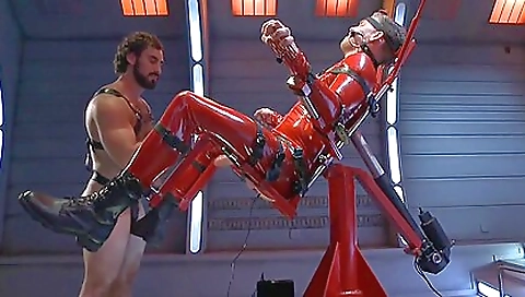 Blond amateur whatsyian chick with huge black dick