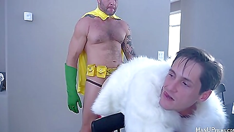 Ta cannon mypervyfamilyol realityjunkiesly fucks on a dildo