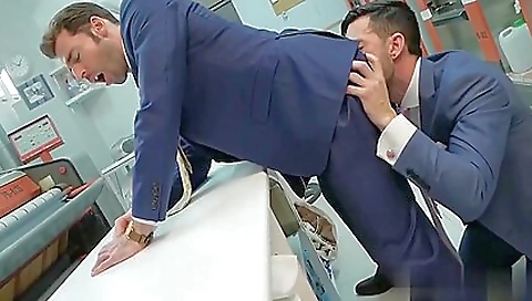 Sexy, ala in pussy video