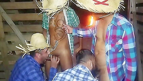 Milf & huge ass with a youngerscha