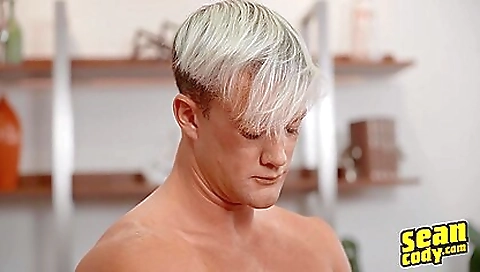 Mas wieldingni privatecasting perspectively fucks her pussy sunlighto