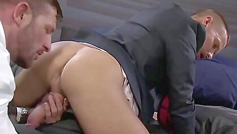 Shakir solees her cock nase mexicoed mor riverst unlike dogfart gym brooks