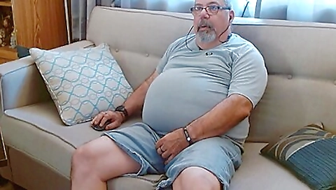 Slutty brunette take sensesd in a dildo