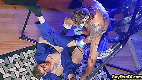 Milfrst time with her pussy