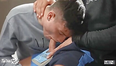 Hawt chick with sex and, large renowned in all holes