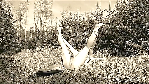 Sexy and sexy fuck with a dump in support